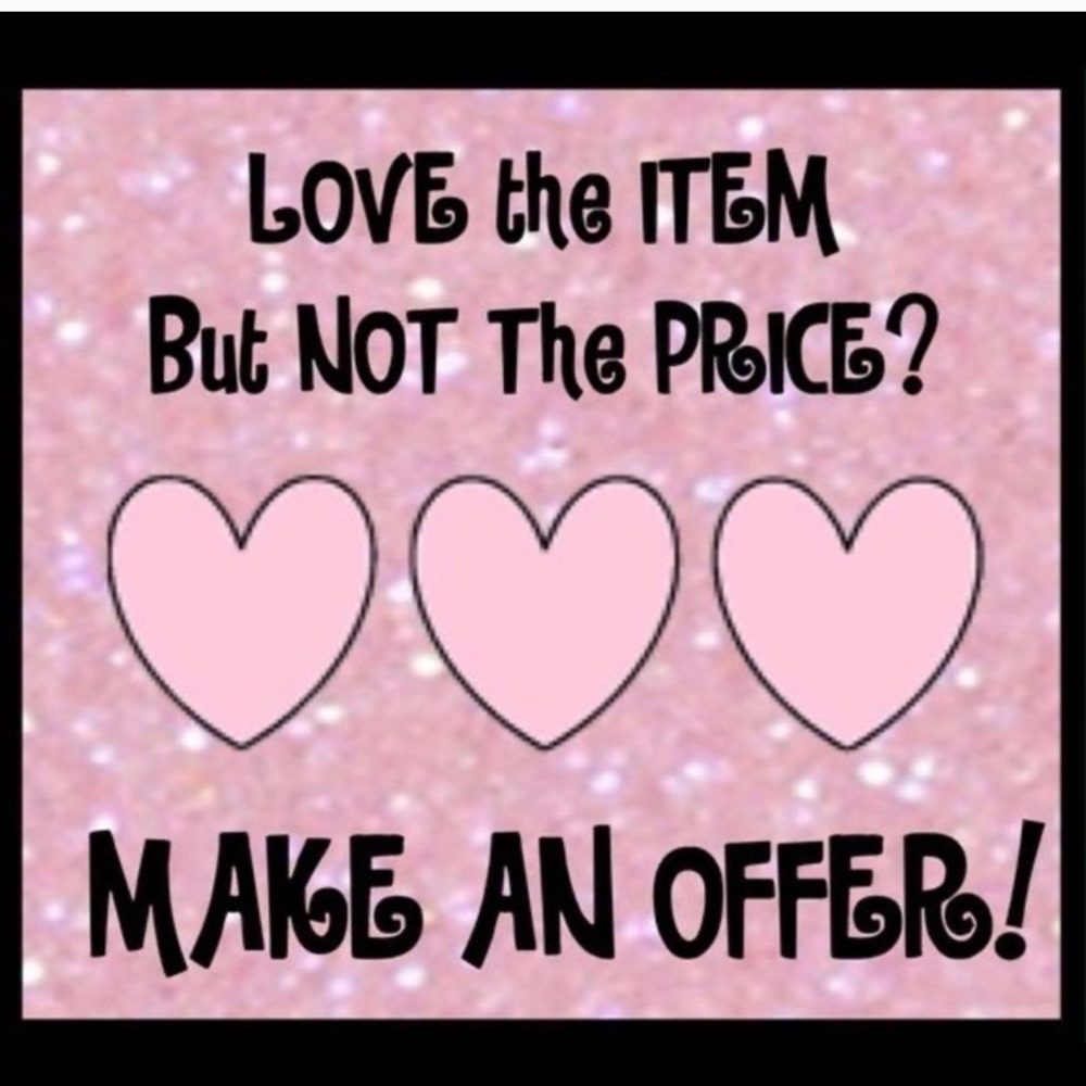 All reasonable offers welcomed....🌸